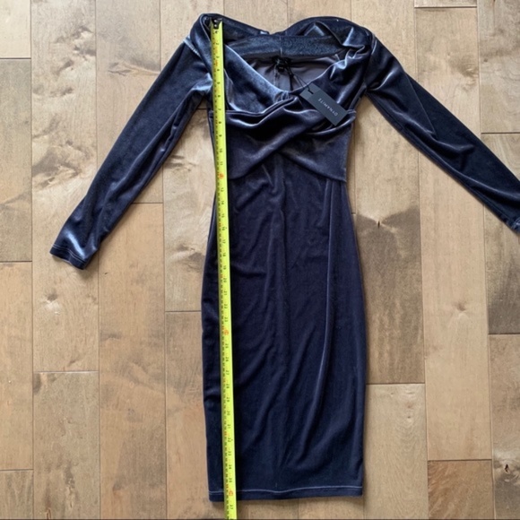 NWT Dynamite Velvet Crossover Long Sleeve Dress - Picture 7 of 9